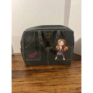 Vintage Bratz Dolls In Blue Jean Carry Case- 2004 MGM